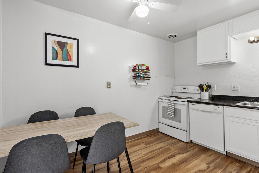 More Photos Of 155 Nova Albion Way, San Rafael Apartments For Sale