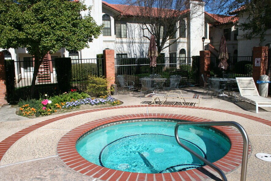 More Photos Of 4401 W Goshen Ave, Visalia Apartments For Sale