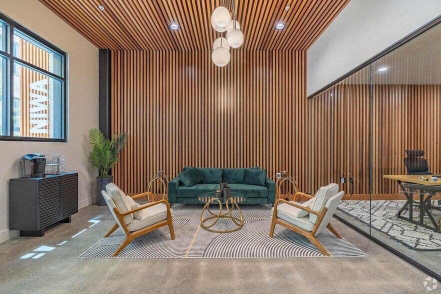 More Photos Of 513 1st Ave N, Seattle Apartments For Lease