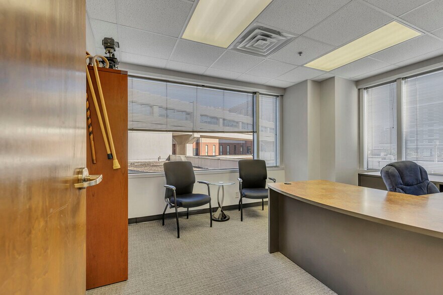 More Photos Of 2004 Hayes St, Nashville Medical For Lease