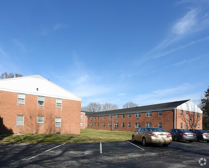 More Photos Of 34 W Montgomery Ave, Ardmore Apartments For Lease