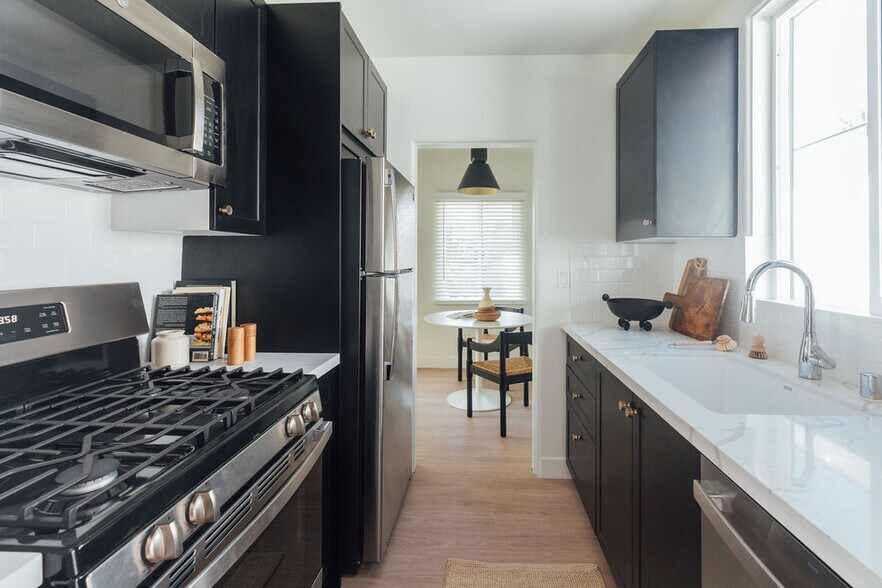 More Photos Of 4462-4468 30th St, San Diego Apartments For Sale