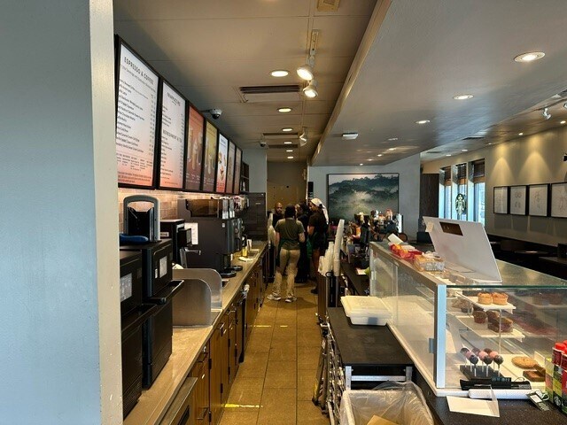 More Photos Of 1459 Bethlehem Pike, Flourtown Restaurant For Lease