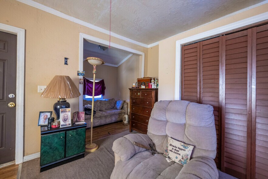 More Photos Of 433 Se Lake St, Stuart Apartments For Sale