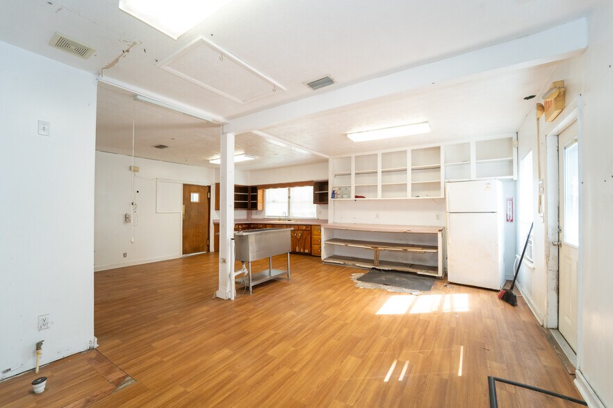 More Photos Of 2505 Old Moultrie Rd, Saint Augustine Office For Sale