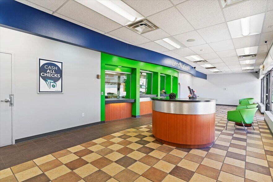 More Photos Of 3087 Washington Blvd, Ogden Freestanding For Sale