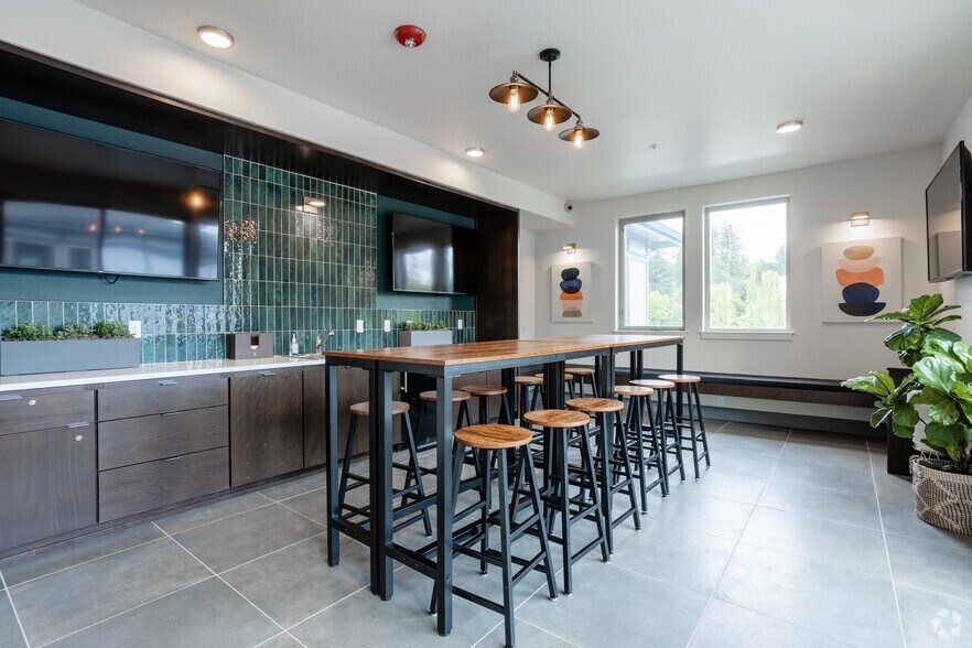More Photos Of 11740 SW 72nd Ave, Tigard Apartments For Lease