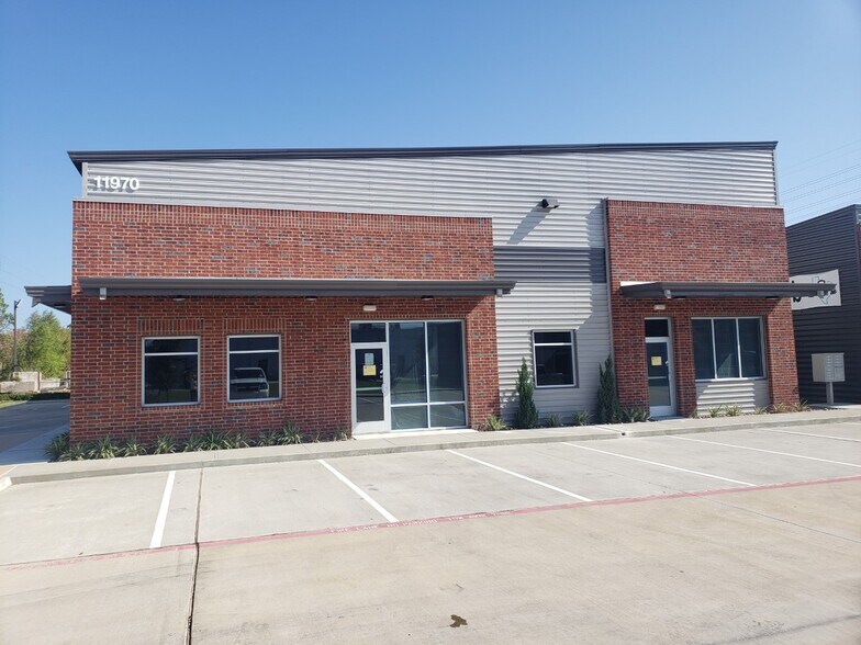 More Photos Of 11950 Barker Cypress Rd, Cypress Unknown For Lease