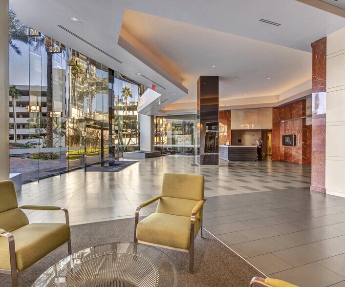 More Photos Of 3101-3111 N Central Ave, Phoenix Office For Lease