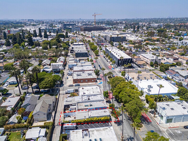 More Photos Of 8554 Washington Blvd, Culver City Bar For Sale