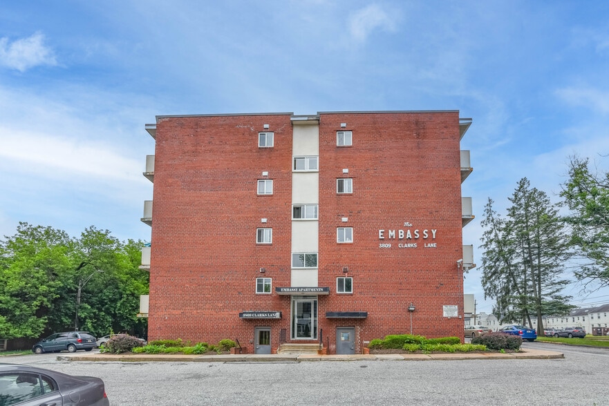 More Photos Of 3809 Clarks Ln, Baltimore Apartments For Sale