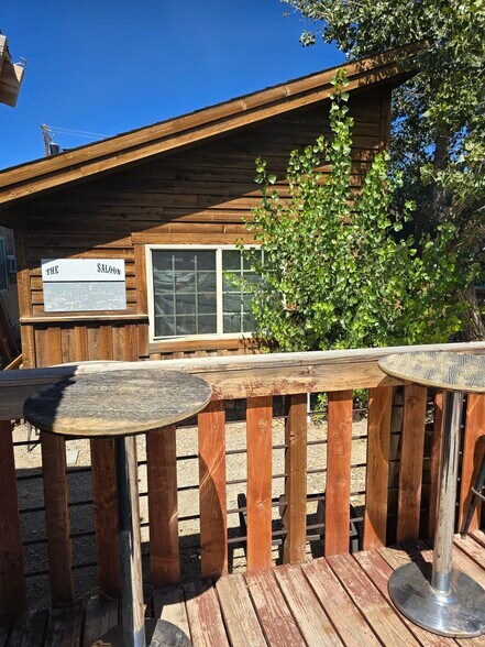 More Photos Of 305 Columbia Ave, Goldfield Bar For Sale