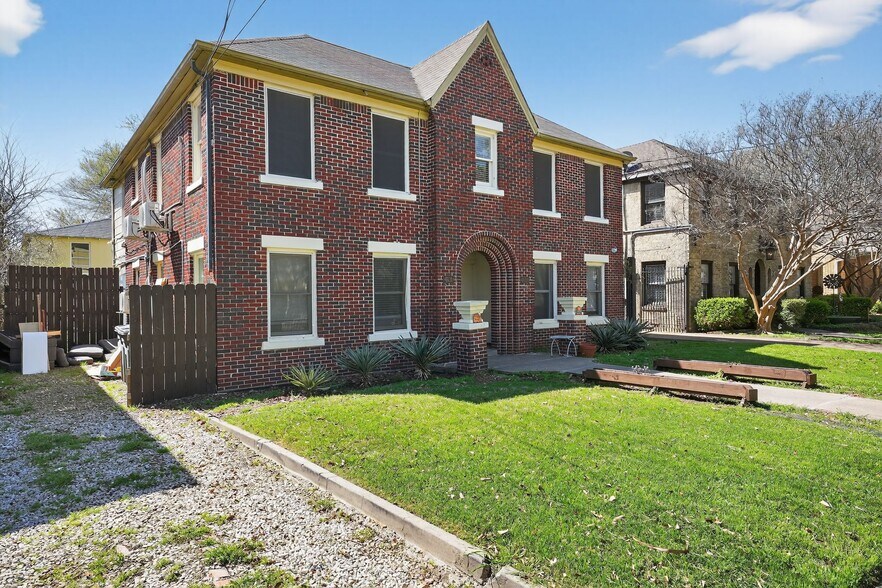 More Photos Of , Dallas Unknown For Sale