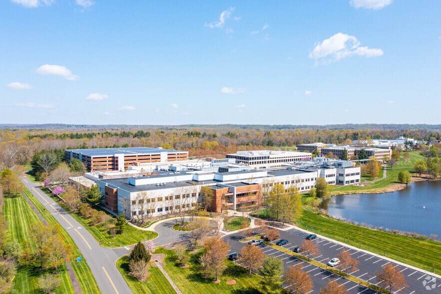 More Photos Of 311 Pennington Rocky Hill Rd, Pennington Research And Development For Lease