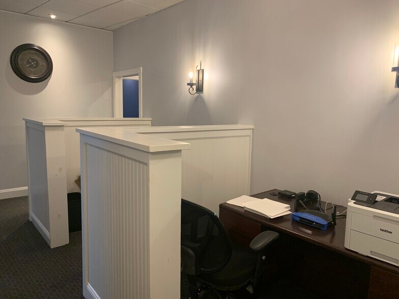 More Photos Of 100 Glen St, Glens Falls Storefront Retail Office For Lease