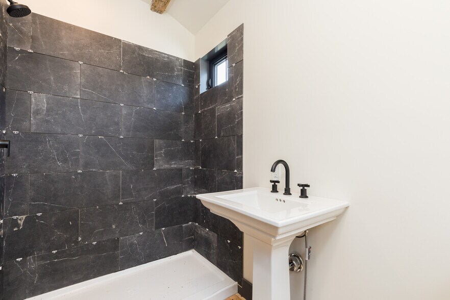 More Photos Of 22 Pioneer Rd, Rye Office Residential For Sale