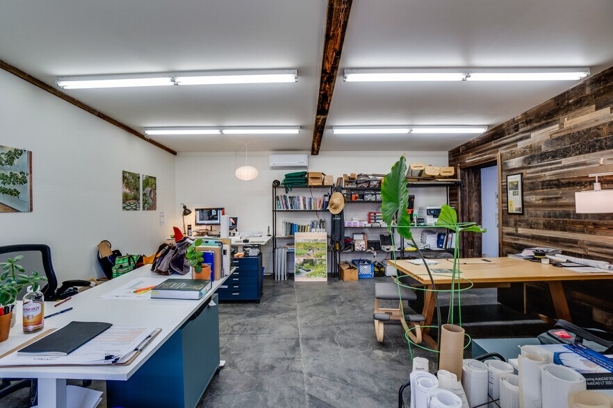 More Photos Of 3001 N North Coolidge Ave, Los Angeles Land For Sale
