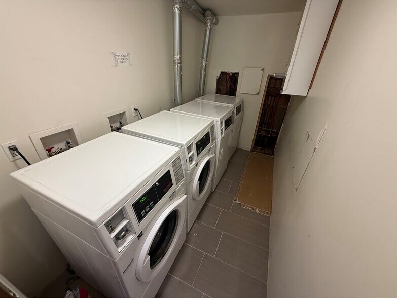 More Photos Of 777-787 Admiral St, Providence Apartments For Sale