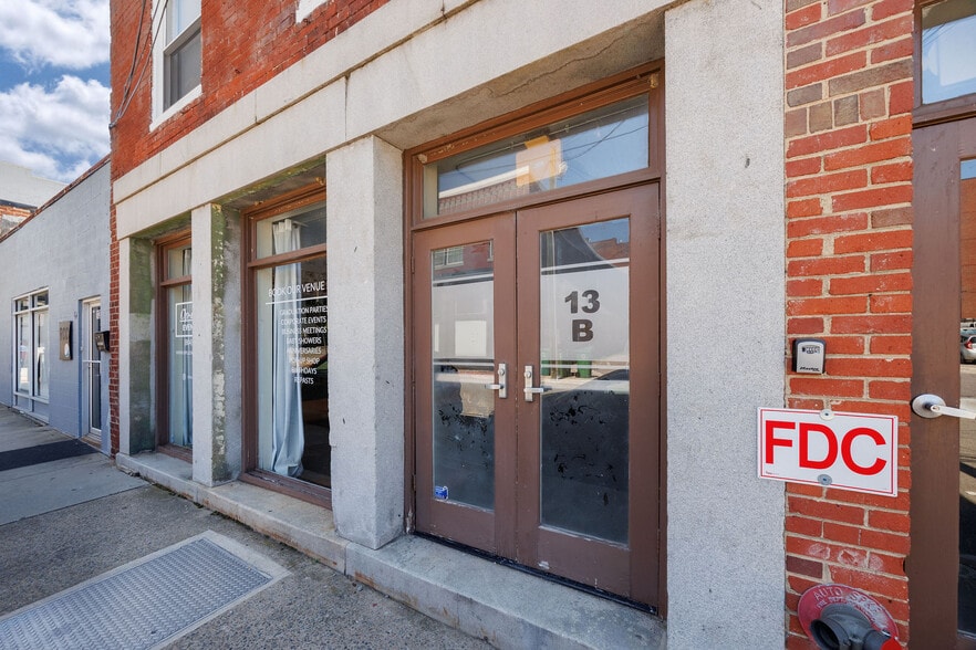 More Photos Of 13 S 15th St, Richmond Storefront For Lease