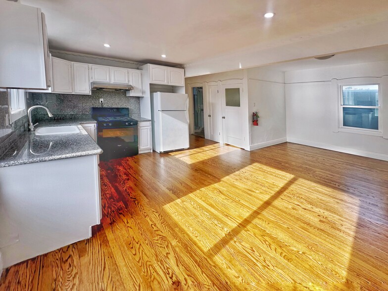 More Photos Of 108 Naglee Ave, San Francisco Apartments For Sale