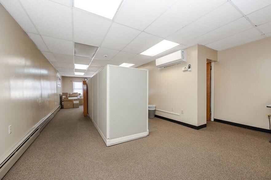 More Photos Of 67-73 Harry St, Conshohocken Office For Lease