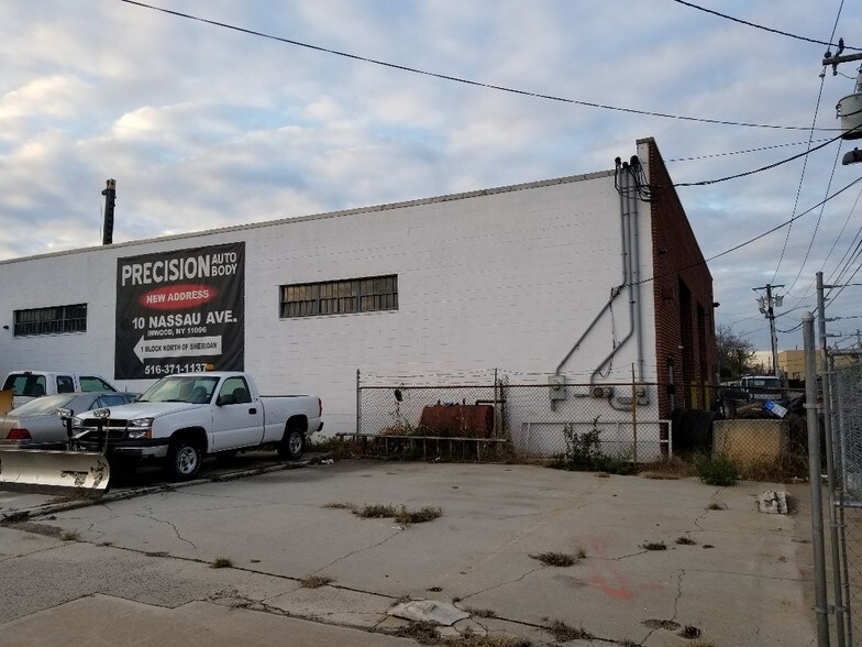 More Photos Of 691 Burnside Ave, Lawrence Land For Sale