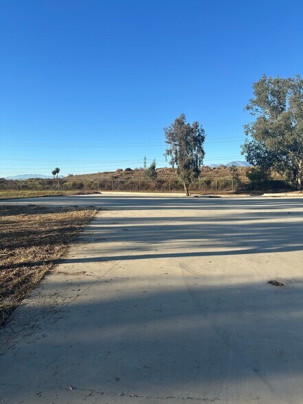 More Photos Of 0 Edison Ave, Ontario Land For Sale