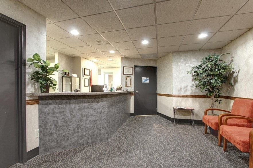 More Photos Of 3100 N Academy Blvd, Colorado Springs Medical For Lease