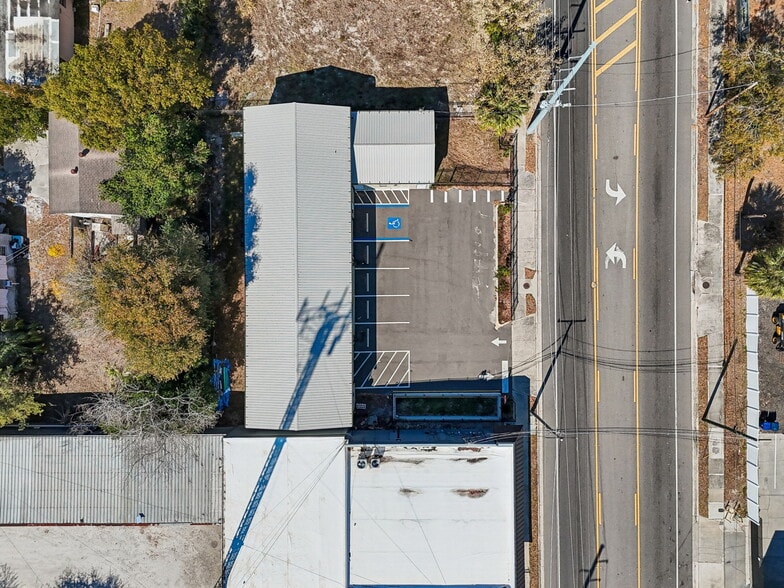 More Photos Of 2820 N 34th St, Tampa Warehouse For Lease
