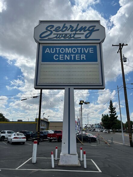 More Photos Of 1744 N Blackstone Ave, Fresno Freestanding For Lease