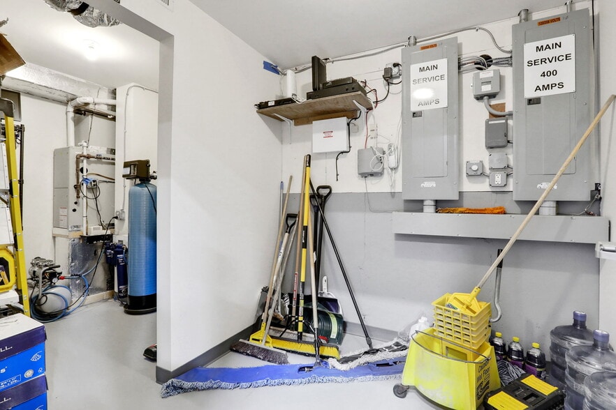 More Photos Of 269 Stone Schoolhouse Rd, Bloomingburg Warehouse For Sale