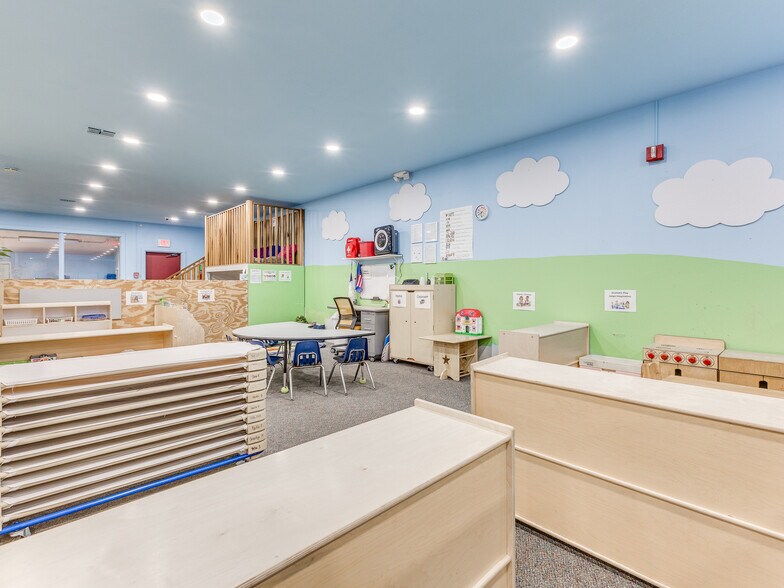 More Photos Of 305 S Chickasaw Ave, Claremore Daycare Center For Sale