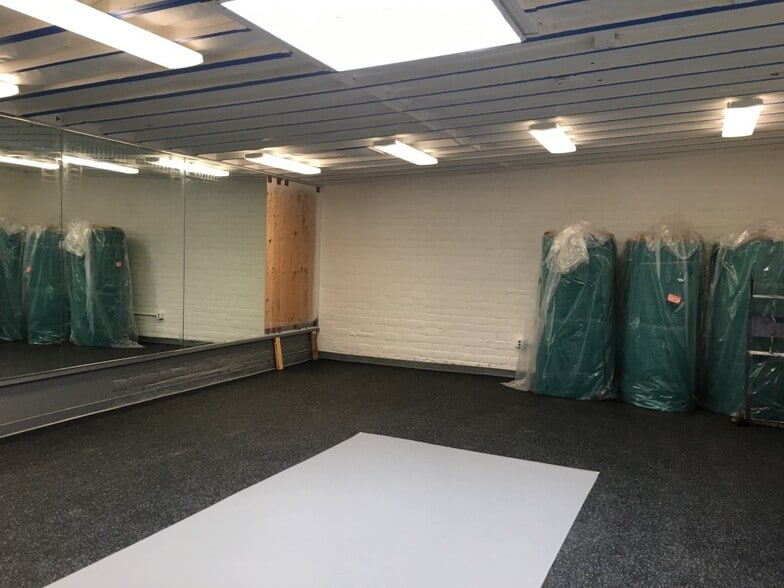 More Photos Of 1526 Webster St, Alameda Health Club For Sale