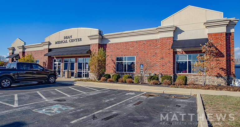 Primary Photo Of 7774 Dayton Springfield Rd, Fairborn Medical For Sale