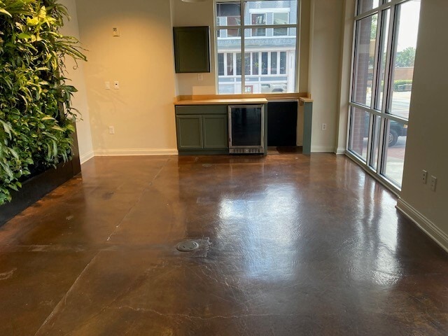 More Photos Of 345 Frazier Ave, Chattanooga Storefront Retail Office For Lease