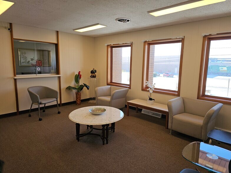 More Photos Of 350 Alberta Dr, Amherst Office For Sale