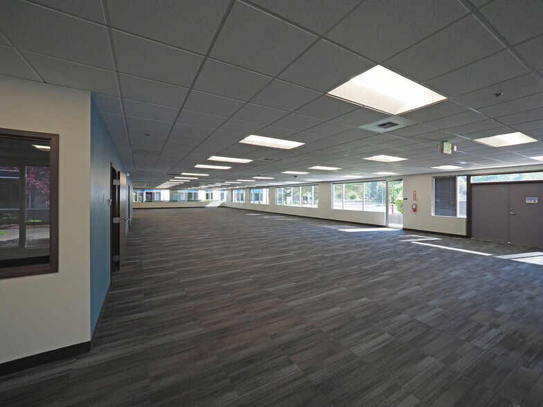 More Photos Of 600 Naches Ave SW, Renton Office For Sale