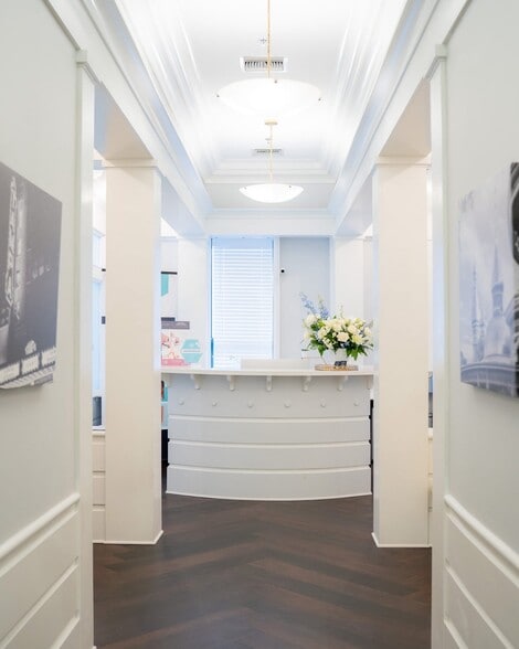 More Photos Of 442 W Kennedy Blvd, Tampa Office For Lease