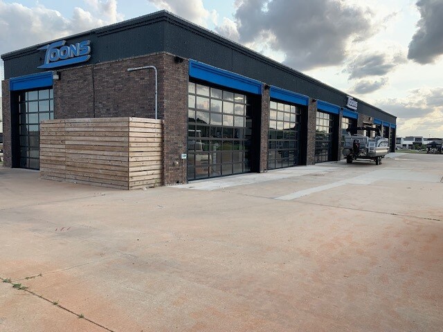 More Photos Of 14040 Joel McDonald Dr, Oklahoma City Freestanding For Lease