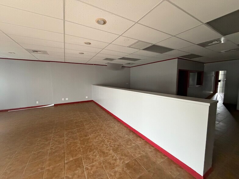 More Photos Of 2027 Marine Ave, Gardena Flex For Lease
