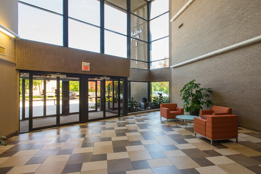 More Photos Of 1 Kalisa Way, Paramus Office For Lease