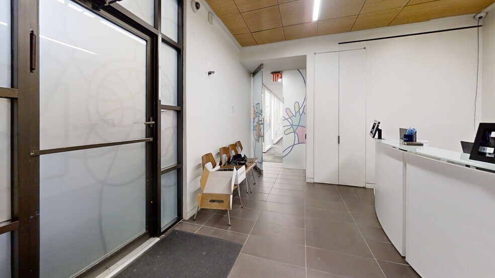 More Photos Of 1333 60th St, Brooklyn Office For Lease