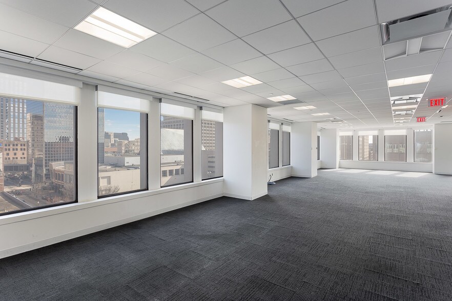 More Photos Of 500 W Jefferson St, Louisville Office For Lease