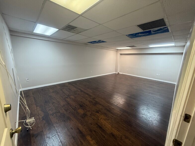 More Photos Of 528 S 8th St, Fernandina Beach Unknown For Lease