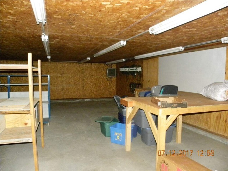 More Photos Of 303 Willoughby Ave, Orleans Freestanding For Sale