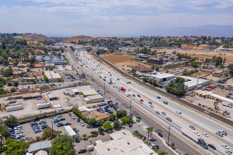 More Photos Of 31631 Outer Highway 10, Redlands Auto Dealership For Lease