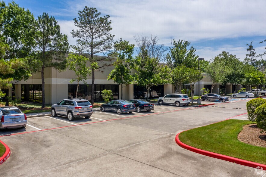 Primary Photo Of 9186 Six Pines Dr, The Woodlands Office For Lease