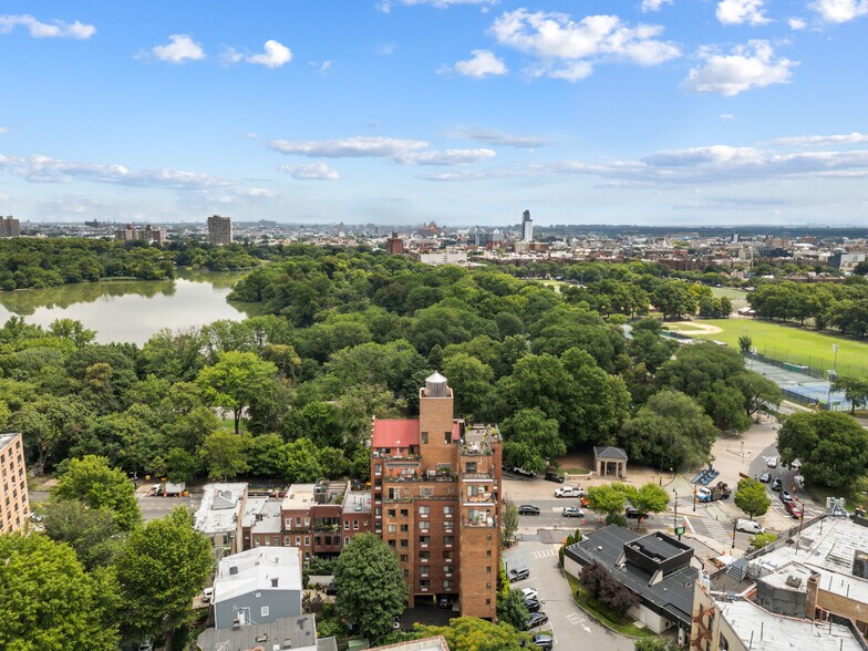 More Photos Of 207 Prospect Park SW, Brooklyn Apartments For Lease