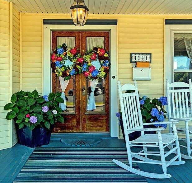 More Photos Of 4141 Main St, Chincoteague Island Hospitality For Sale