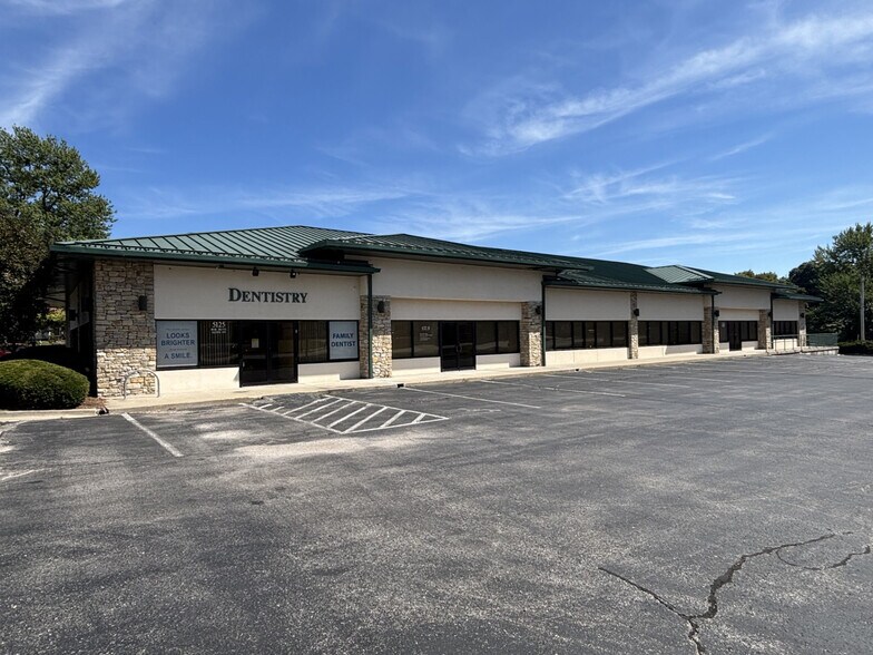 Primary Photo Of 5125 Roe Blvd, Mission Office For Sale